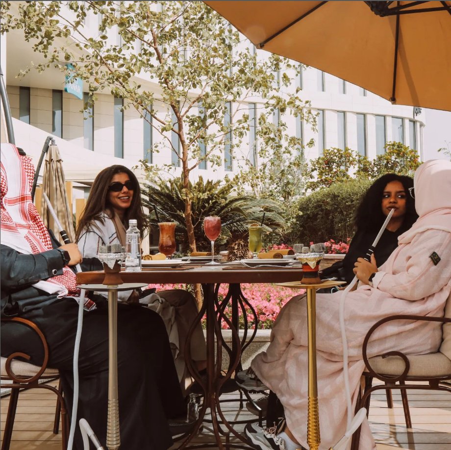 Experience the perfect ambiance, where style meets comfort and indulgence at Anar.

Choose your favorite flavor from our premium shisha flavors.

جرب الأجواء المثالية ، حيث تلتقي الأناقة بالراحة والرفاهية في أنار

اختر النكهة المفضلة لديك من بين نكهات