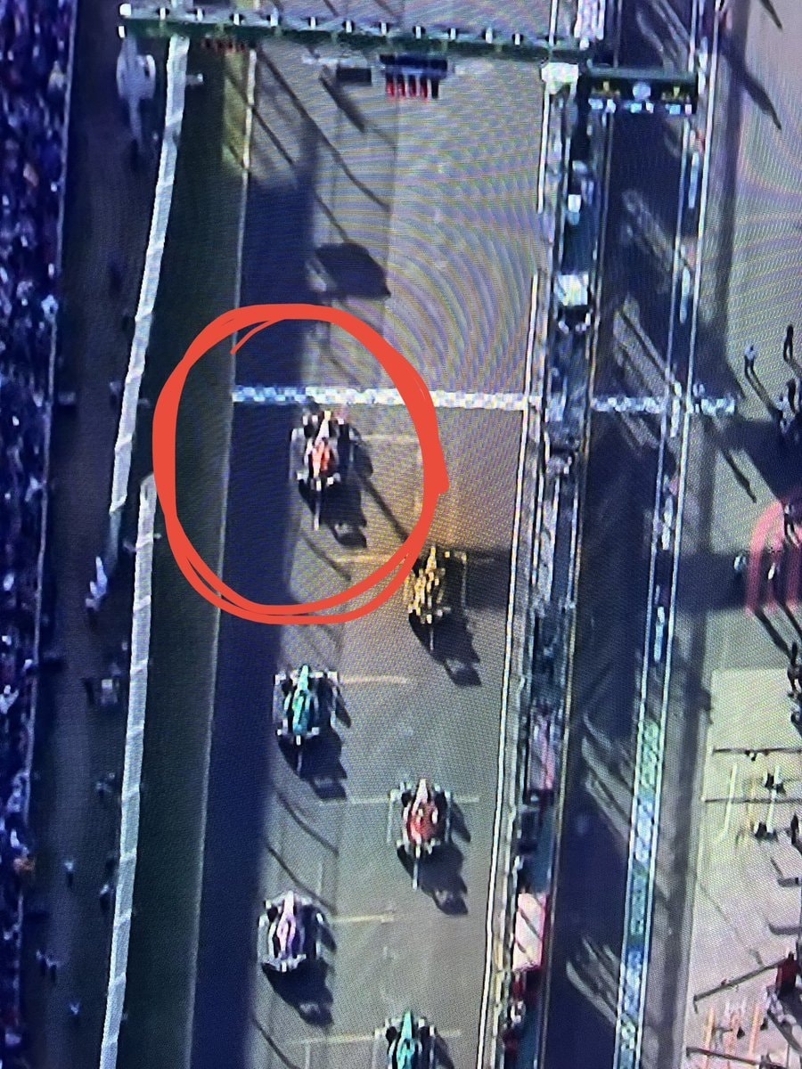 ConnyRACING's tweet photo. ¿Algo que decir @fia? https://t.co/ZYDxwVgVBT