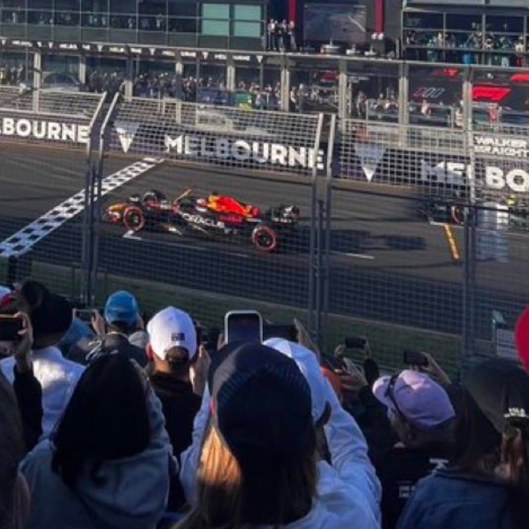 CarlesRives's tweet photo. 🤔🤔 #MaxVerstappen #fia https://t.co/JcJ7x5OVlf
