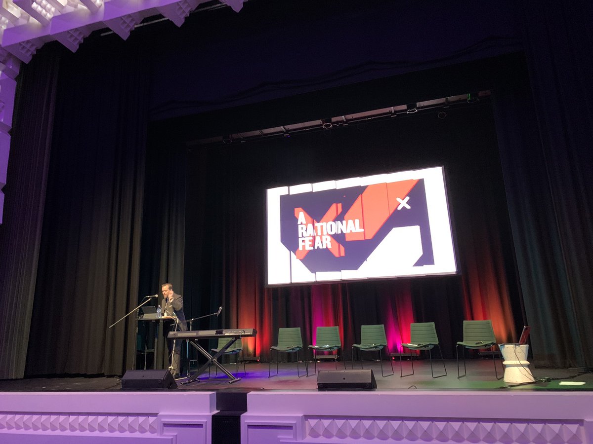 It’s DJ Andrew McClelland! ❤️🕺<a href="/ARationalFear/">A Rational Fear</a> #MICF