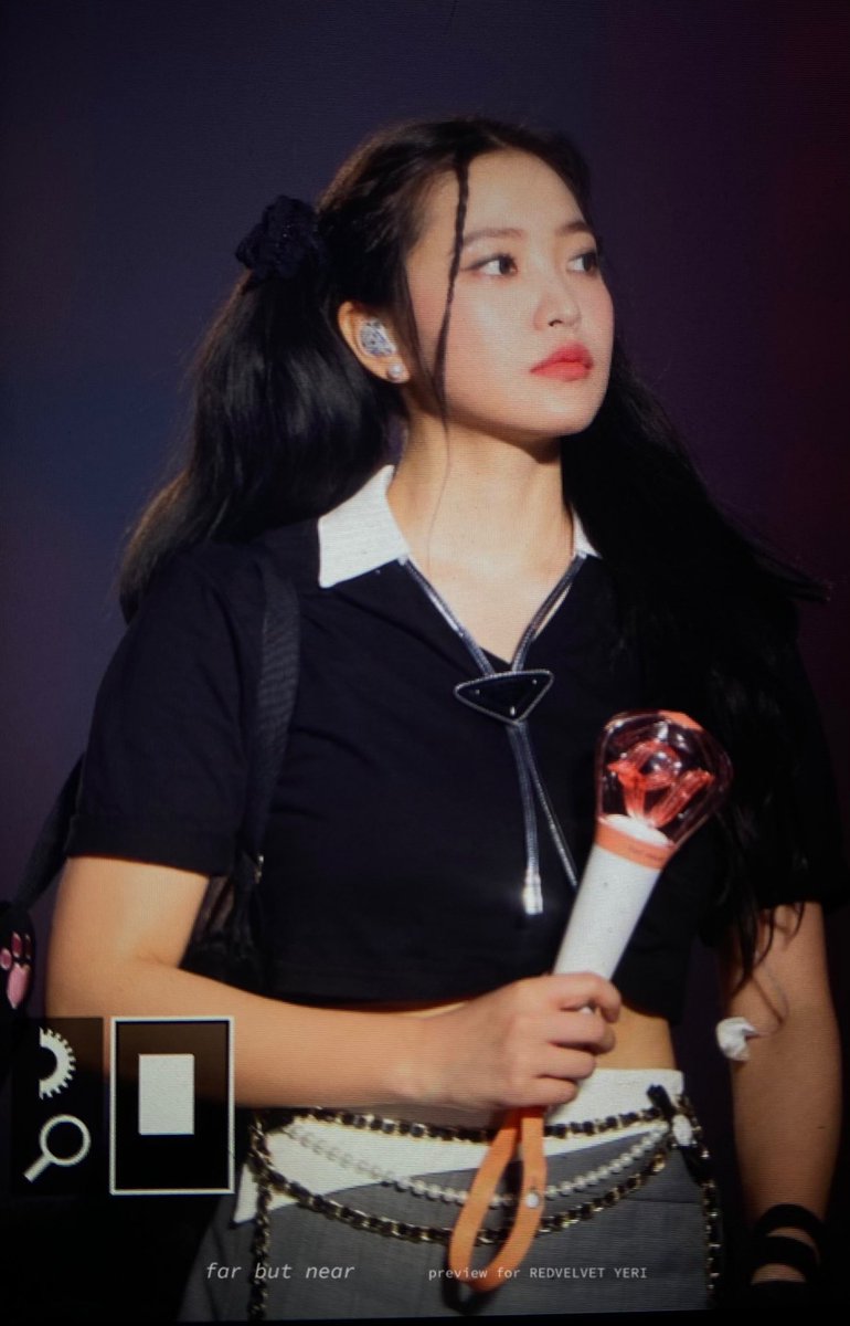 farbutnear0305's tweet photo. 230402 R to V 
👧🏻👧🏻👧🏻💜
#예리 #YERI #레드벨벳 #RedVelvet https://t.co/fzuJgucPuH