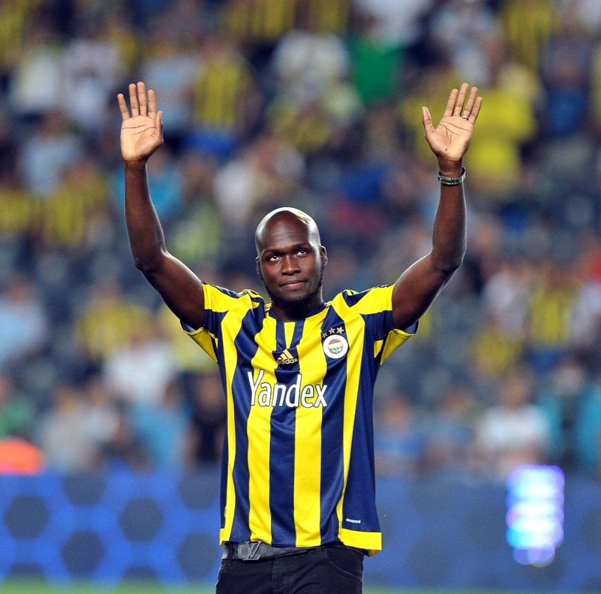 1907Bros's tweet photo. 📲 "Instagram’da sadece Fenerbahçe’yi takip ediyorsun, özel bir sebebi var mı?"

Sow: "Evet, var. Fenerbahçe’de çok güzel zamanlarım oldu, kariyerimin en iyi dönemi bu kulüpte geçti. Bu dönemi hep aklımda ve kalbimde tutuyorum. Bu dönemi asla unutamam, ne kulübü ne de taraftarı." https://t.co/WcDKR27LIj