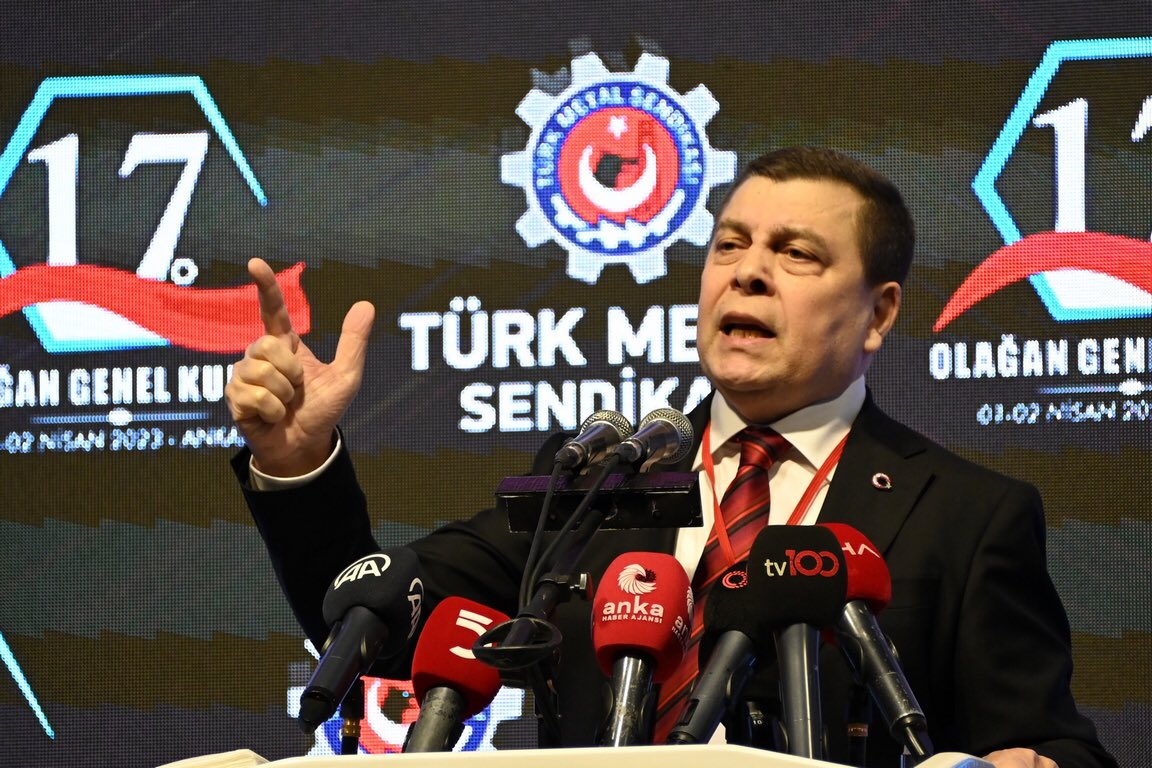 ayta16's tweet photo. #YenidenPevrulKavlak
Yeni dönem ve daha güçlü mücadeleye hazır olun Pevrul Kavlak geliyor. https://t.co/To7ksLyfq8