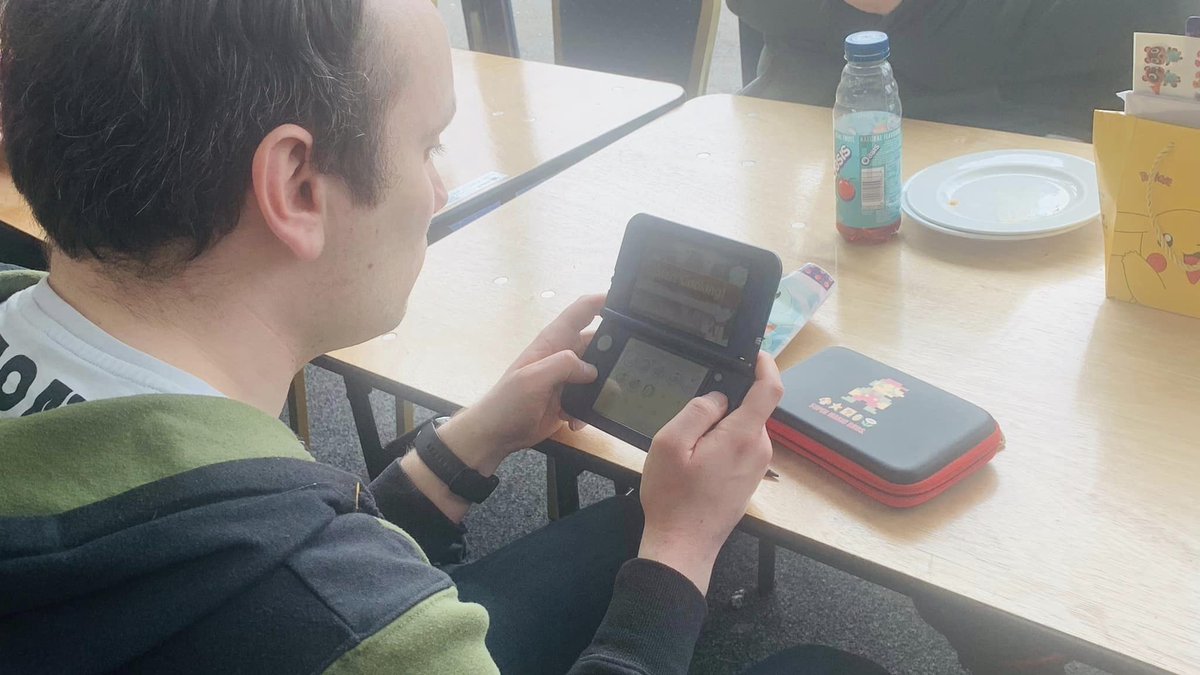 Nintendo_Notts's tweet photo. #3DS #StreetPass <3 at our meet-up @TheDiceCup  yesterday. 

Forever in our hearts!!! Much love!

#StreetPassWeekend2023 

#Nintendo #Nottingham #NintendoSwitch #Nintendo3DS

@StreetPassLove @NintendoPlayUK https://t.co/vWiXjFo9xi
