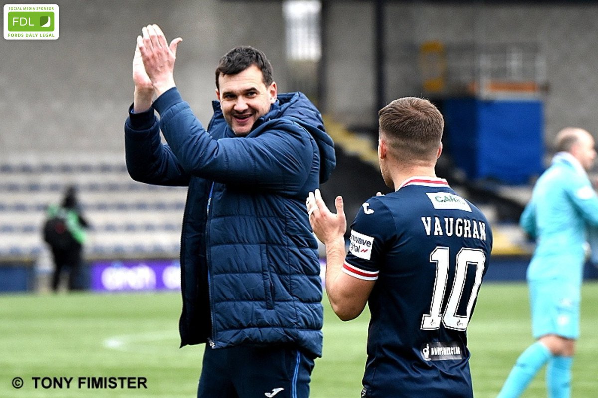 RaithRovers's tweet photo. Ah, a sweet Sunday morning after three points and a clean sheet 🤩
📸 by Tony Fimister
#YourRovers https://t.co/ICC7lfKs5i