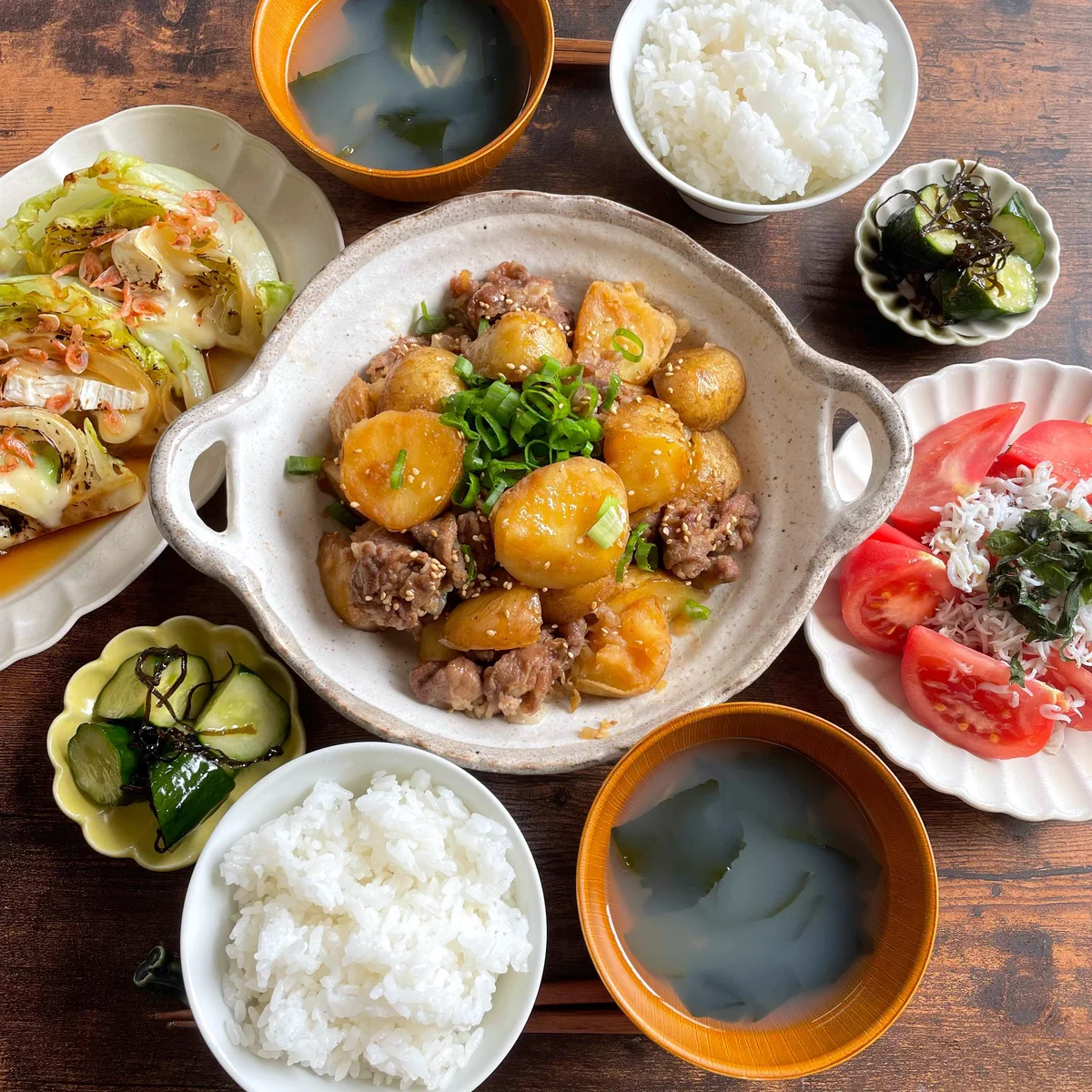 芋好きに真似してほしい！ご飯がもりもりすすむ『新じゃがと豚肉の煮っころがし』