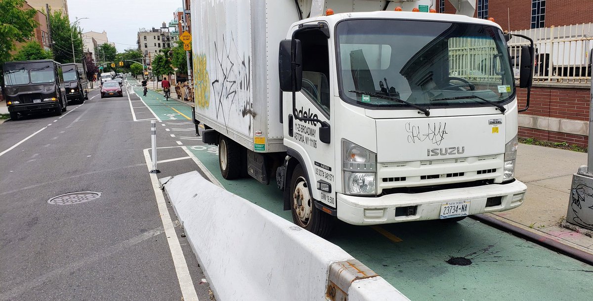 twowheelsg's tweet photo. At least UPS can often abide with the #CrescentSt #bikelane.   Evangel, not so much. https://t.co/Y1PsQB4VYd
