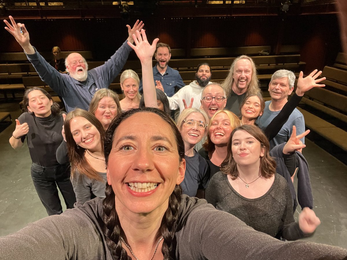 naomi_actor's tweet photo. Awesome time performing Theseus with these incredibly generous &amp; talented people @BristolOldVic last night as part of the BOV Adult Company. Directed by the wonderful Sarah Fielding. #bristololdvic #theatre #devising #actorslife #feelingblessed #FeelingMyself #amazingdirector https://t.co/hDfPcosVu1