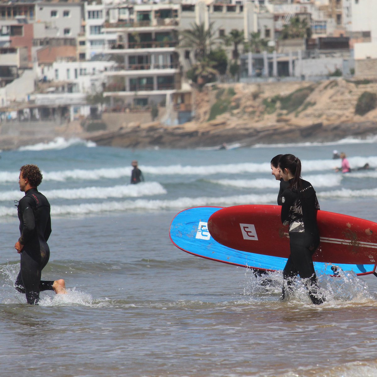 ShakaSurfMoroc's tweet photo. You can’t stop the waves but you can learn to surf 🏄🏻♂️
Join us! #shakasurfmorocco
#letsroll #morocco #surf #surfers #surftrips #surfsessions #surfschool #learntosurf #agadir #tamraght #morocco #surflife #beachdays #oceanpotion #sun #sand #sea https://t.co/8ydGrA9ARV