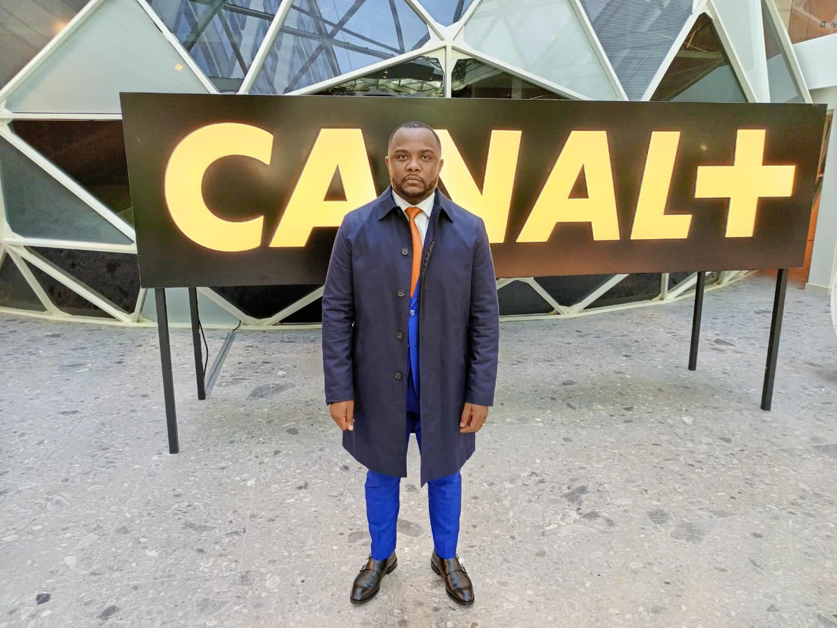 KoPAX_Officiel's tweet photo. AGRESSION DE M. CH BOSEMBE | 02.04.23
En mission de travail en France, M. @CBosembe, Pres. du @csac_rdc, a été physiquement agressé par certains Congolais.
Nous le condamnons fermement.
Le militantisme ne peut être confondu avec la violence et la gloriole personnelle. https://t.co/uK1uQDNegH