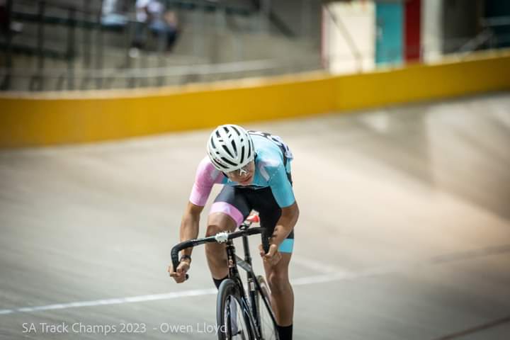 IanGoetham's tweet image. @Cycling_SA Track Cycling Champs action #TeamCTC. Day 2 today. #BellvilleVelodrome