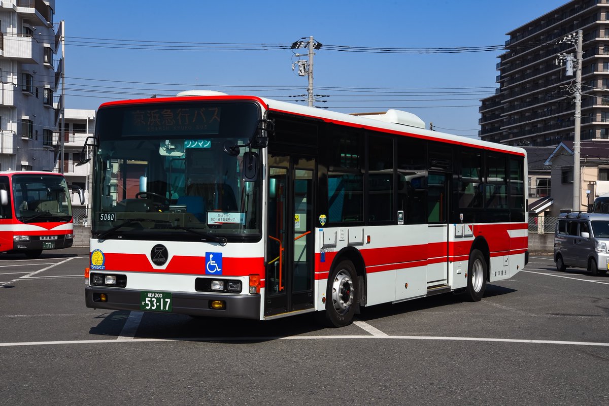 らくらくくん tweet media