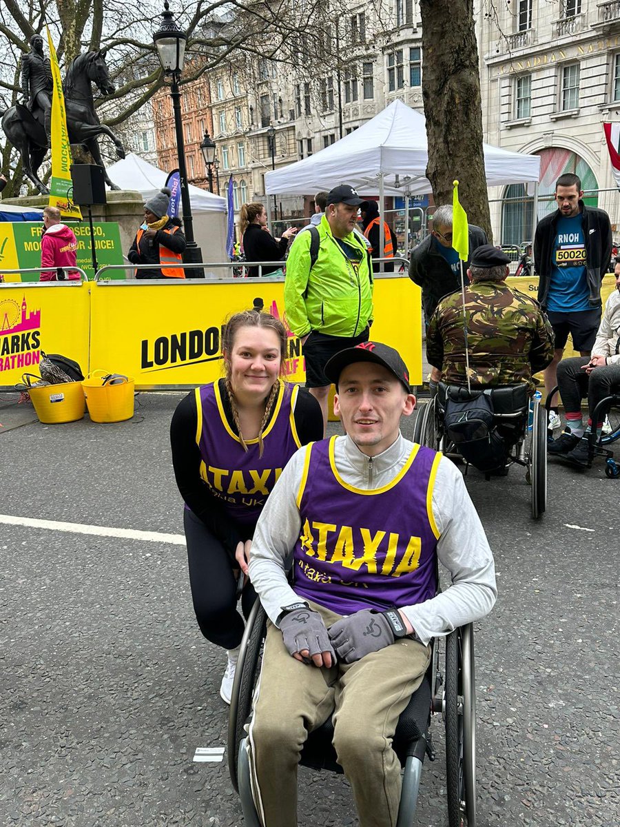Carolyn_282's tweet photo. It’s the BIG day and they’re ready to go! Let’s get behind these guys. 

Please donate whatever you can by clicking the link https://t.co/h14BSKvUlB and let’s raise awareness and support Friedreich’s Ataxia @AtaxiaUK 
#londonhalfmarathon #ataxia https://t.co/NMO7OrGGsc