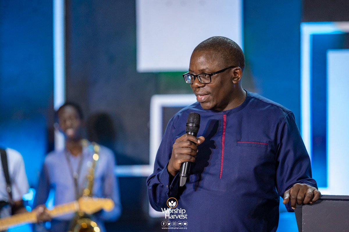 worship_harvest's tweet photo. "Salvation is a work of grace. You don't get saved everyday. You get saved once."@mosesmukisa
#WorshipHarvestAt17
#WHEntebbe
#Uprising
#WorshipHarvest
#YearOfFruitfulness https://t.co/c2p2crLyS5