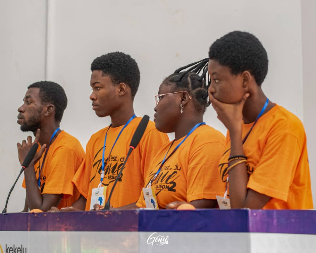C_Du_Genie's tweet photo. Match 2️⃣ : #ESTABAT 🆚 #IAEC
Entrée en compétition également pour ces deux universités du Groupe B.
Pas de miracle cette fois pour le corps des architectes, battus dans un match peu prolifique. Demi-finaliste l'an dernier, IAEC réussit son entame.
#CDG
#CultureGenerale https://t.co/lr3BG7Q233
