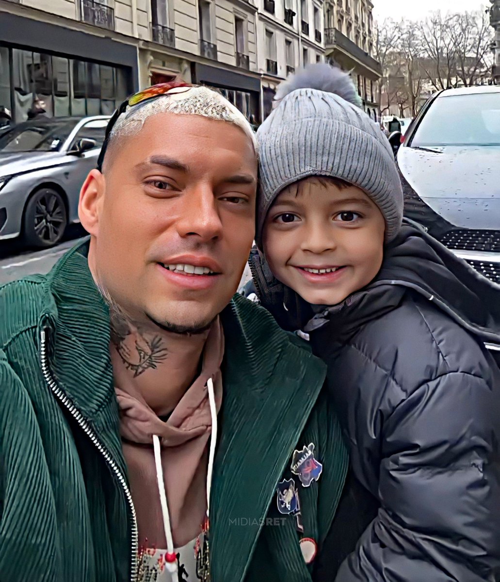 Filipe Ret e Theo em Paris. 🇫🇷
