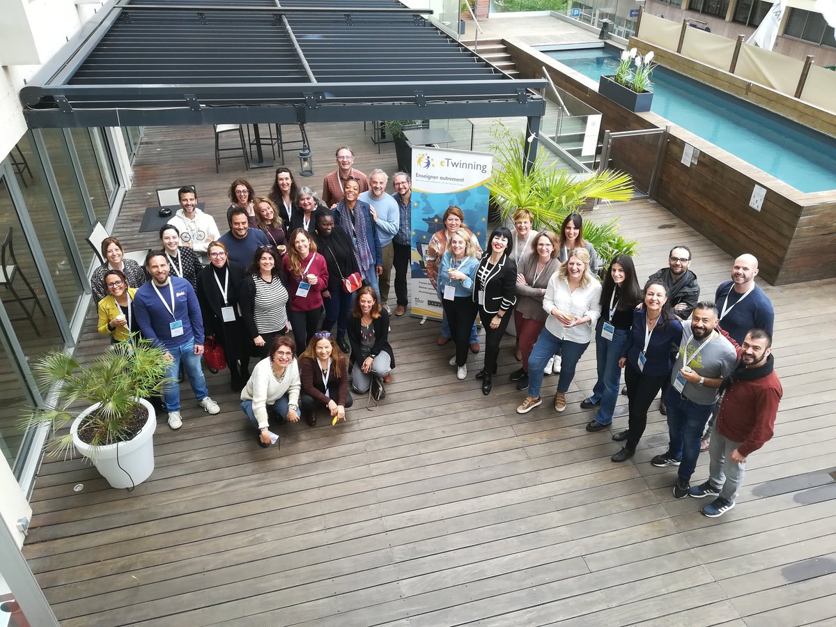 eTwinningFrance's tweet photo. Dernière journée au séminaire franco-espagnol #eTwinning
Déjà plus de 10 nouveaux projets créés. Bravo à tous les participants ! https://t.co/yWuPnPhsuY
