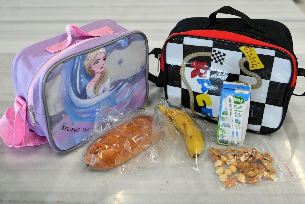 Türkiye'de çocuklarımızın %67'si sebzeyi, %87'si et ürünlerini her gün tüketemiyor. Ben First Lady unvanı peşinde değilim, bu tarz fani şeylerde hiç gözüm yok, olmadı. Tek derdim bu gerçeklerdir. Tek işim, tek hayalim bu ülkede her çocuğun yeterli beslenerek büyümesidir.