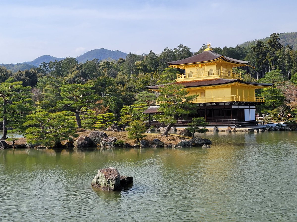 驚くほど金色でした🏯