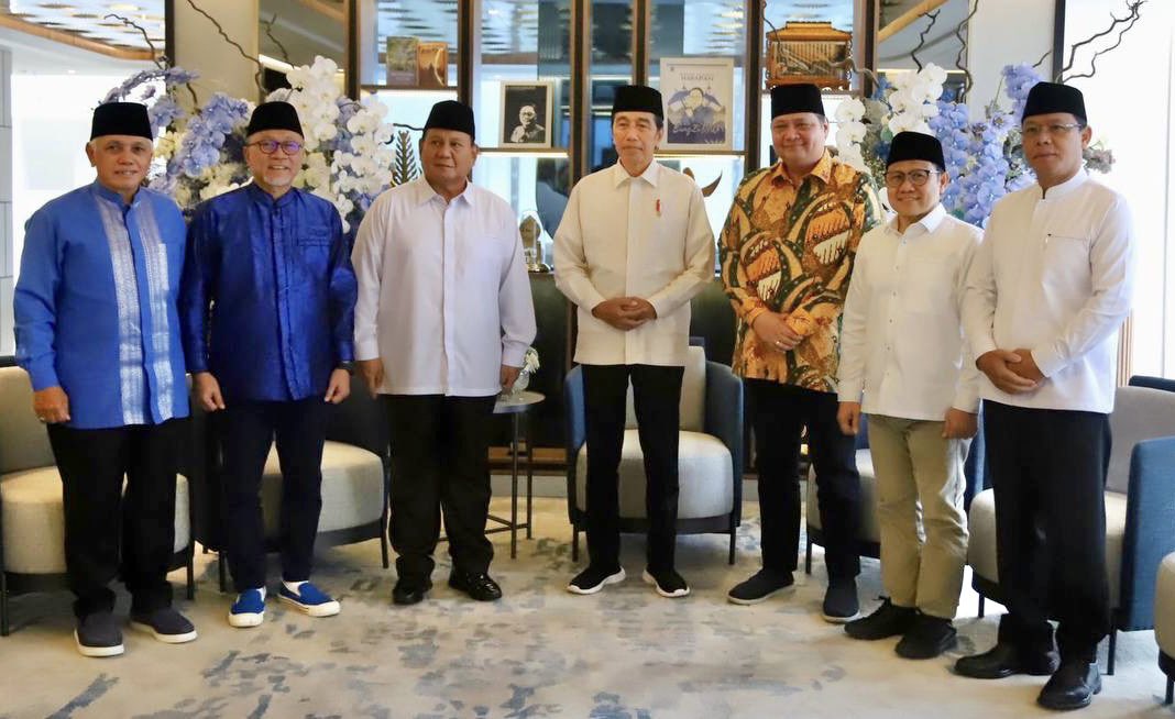 bambang elf tweet media