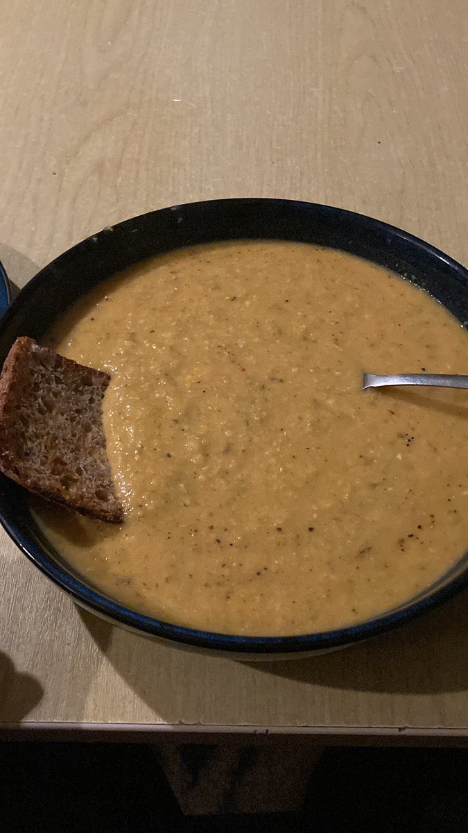 iph0neu5er's tweet photo. DIY corn chowder from DIY veggie broth. Not awesome but acceptable https://t.co/kRXnE5kRD4