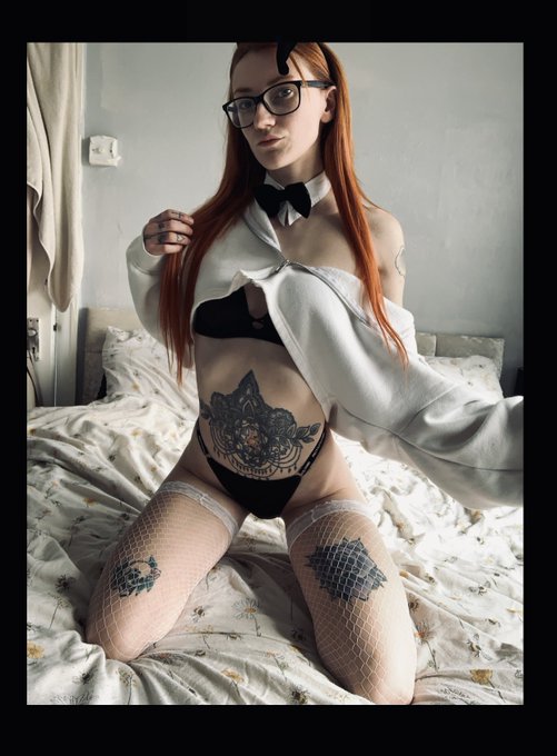 Who&rsquo;s buying? 😉   @AdmireMeVIP @AdmireMeWomen1 @AdmireMePromo   #buyingcontent #content #onlyfans #admireme<a class="tags" target="_blank" title="On Twitter" href="/?out=eyJ0eXAiOiJKV1QiLCJhbGciOiJIUzUxMiJ9.eyJpYXQiOjE3MjIwMzU5OTQsImlzcyI6InR3cG9ybnN0YXJzLmNvbSIsIm5iZiI6MTcyMjAzNTk5NCwiZXhwIjoxNzUzNTcxOTk0LCJyZWRpcmVjdF91cmwiOiJodHRwczovL3R3aXR0ZXIuY29tL0FkbWlyZU1lVklQIn0.z0sV1qTcmepStuzDZ_ILboLiTnQt6g2sF9a30xhEfudcO9V5VbtspjwFLh3MXcgHTFITtWc-8fYMqEBiLj7XiQ">@AdmireMeVIP</a><a class="tags" target="_blank" title="On Twitter" href="/?out=eyJ0eXAiOiJKV1QiLCJhbGciOiJIUzUxMiJ9.eyJpYXQiOjE3MjIwMzU5OTQsImlzcyI6InR3cG9ybnN0YXJzLmNvbSIsIm5iZiI6MTcyMjAzNTk5NCwiZXhwIjoxNzUzNTcxOTk0LCJyZWRpcmVjdF91cmwiOiJodHRwczovL3R3aXR0ZXIuY29tL0FkbWlyZU1lV29tZW4xIn0.s_bQJ9-MeIXRHtEvN10vY2RtJrE8BUmynDP00YCaxp21Uu9dauFv-kpDXbzimDMplQy3W4q9riTc5jMs-gXERQ">@AdmireMeWomen1</a><a href="/tag/messageme"class="tags"><span>#messageme</span></a><a href="/tag/trending"class="tags"><span>#trending</span></a><a href="/tag/content"class="tags"><span>#content</span></a><a href="/tag/onlyfans"class="tags"><span>#onlyfans</span></a><a href="/tag/admireme"class="tags"><span>#admireme</span></a>