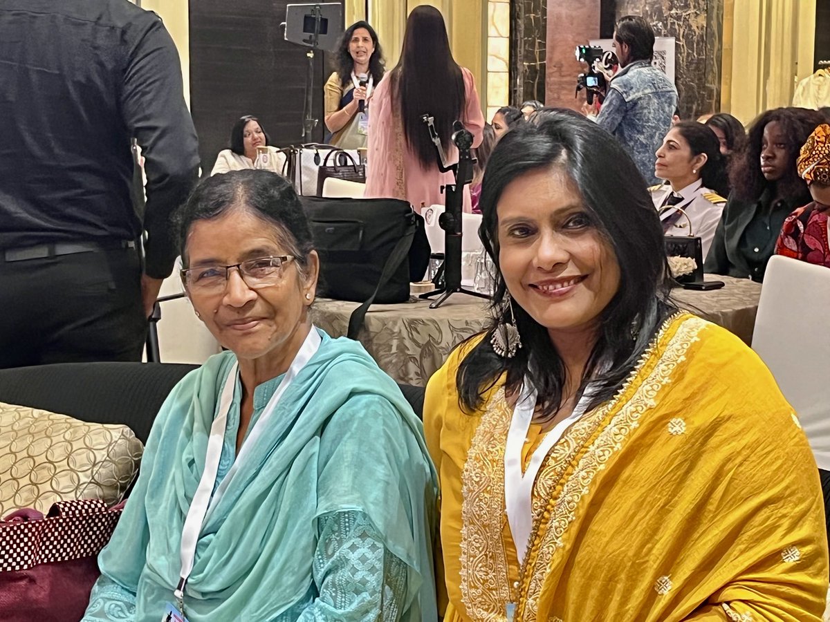 RBakshee's tweet photo. With #PadmaShri #SudhaVerghese jee who has a very inspiring journey and commendable work .She works with #Musahars (Rateaters) in #Bihar Met her at #WomenWarriorAwardsFunction recently in Delhi https://t.co/fO3STFapfU