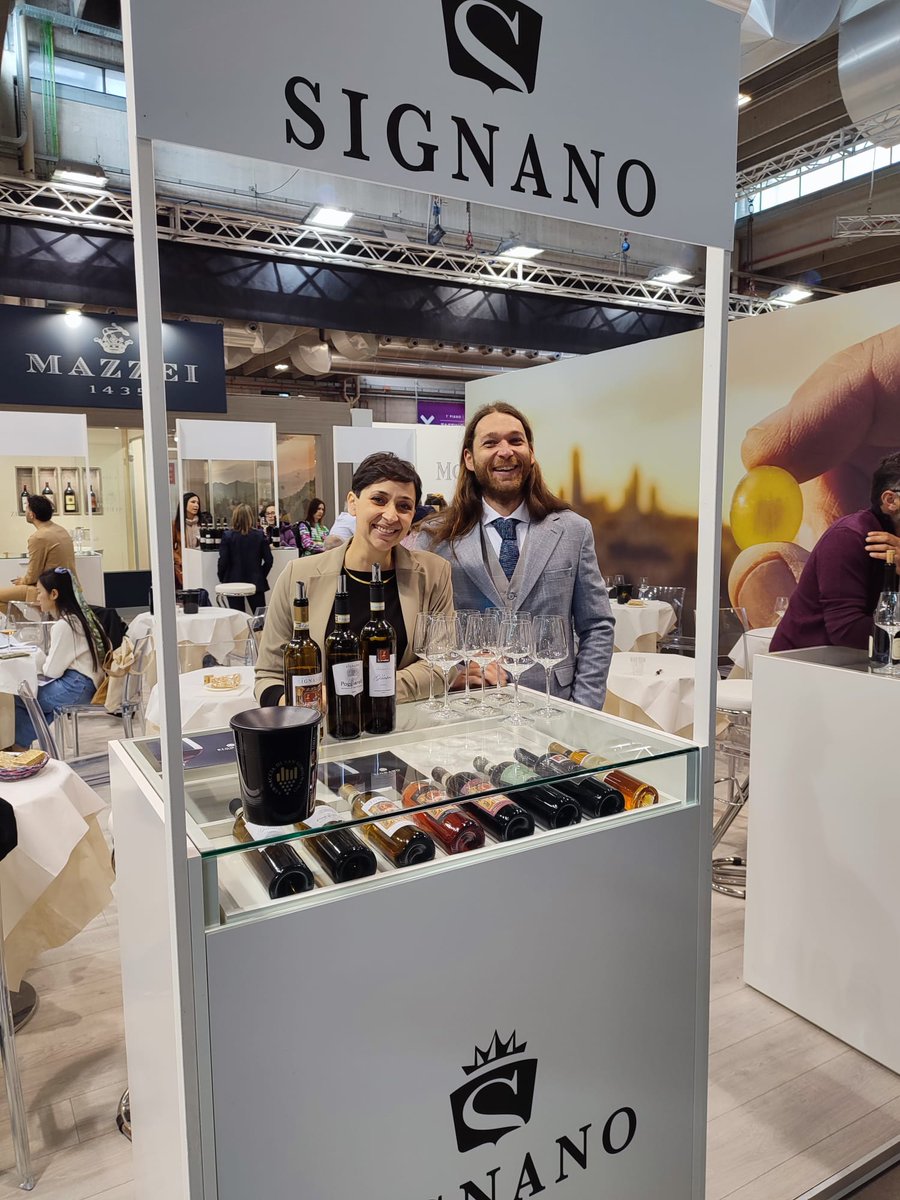 SignanoSangi's tweet photo. Come ogni anno siamo presenti al #vinitaly2023. Vi aspettiamo domani per la degustazione guidata. @VinitalyTasting @vernacciasg https://t.co/4ENV0rdh20