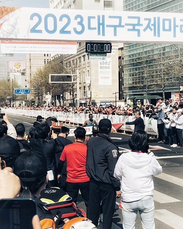 2:06:13 Milkesa Mengesha takes the win at the 2023 Daegu Marathon!