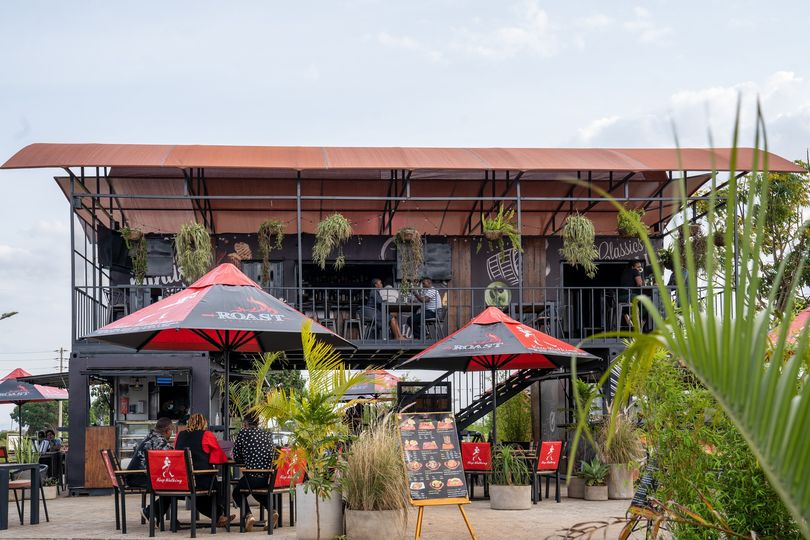 Tatu_City's tweet photo. Chill out at Roast by Carnivore @tatu_city branch for blazing moments. #SundayChillOut
#roastbycarnivore #spreadthefire #experience #tatucity https://t.co/XWHDCtd7BH
