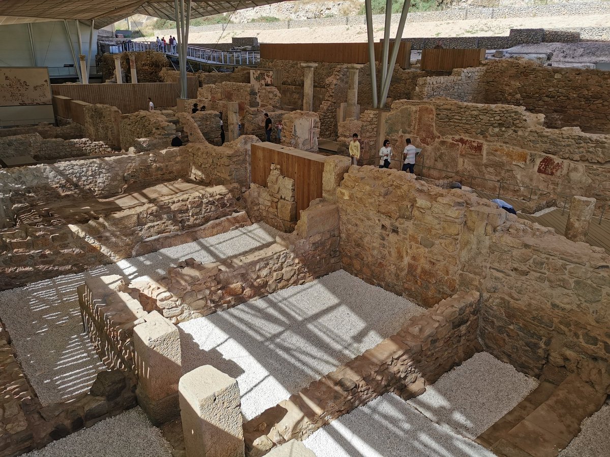 JFRebollo's tweet photo. Visitando el Foro Romano en el #Molinete.
Falta mucho por hacer: no está declarado #BIC, no hay un Plan Director, ni un Plan Específico de protección para todo el cerro.
Los trabajos y las gestiones del @AytoCartagenaEs y de la @regiondemurcia son insuficientes.
#Patrimonio https://t.co/RO3XVXqRjT