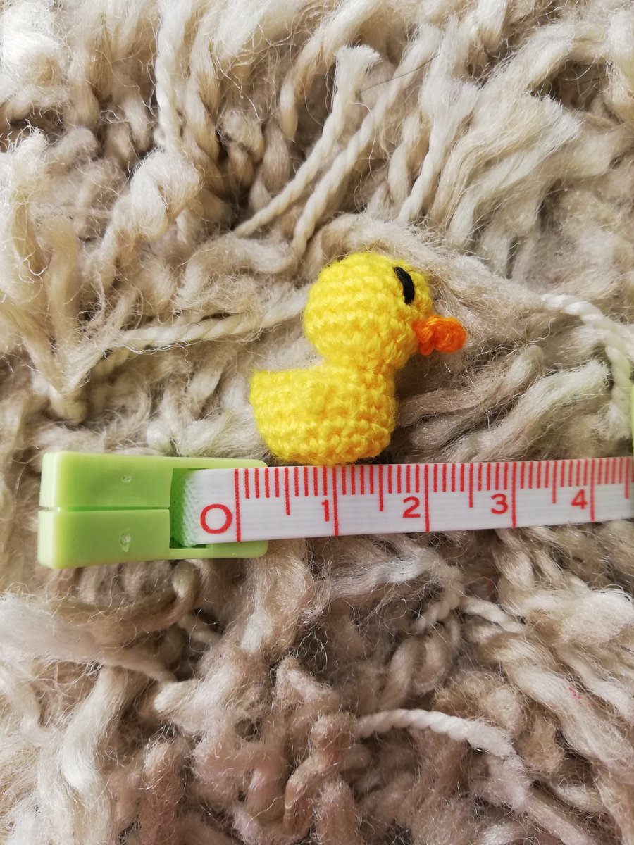 Crochetandbits's tweet photo. I finished it! Honestly well worth it 😆 next I'll try a no-sew pattern... #microcrochet #crochet #duck #microduck https://t.co/6lX2lDZUuT