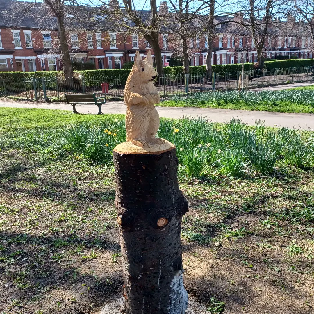 OldMoatPark's tweet photo. Lovely afternoon in the park for our monthly litter pick and clean up for our #McrSpringClean23 event, great to see the park being used by so many local people. The new wooden animal sculptures, funded by @SouthwayHousing, were looking good in the sunshine too. https://t.co/ANPUG4fpJ4