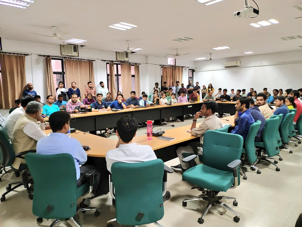 india_irsoc's tweet photo. We had a great time hosting Dr @MohanCRaja for a special, jam-packed session on India's place in the world &amp; doing IR scholarship in India. Thanks to Dr Mohan and IR enthusiasts who turned up on a Sunday afternoon for discussion, a strong testimony to our shared passion for IR!🌻 https://t.co/TQUP1cvzea