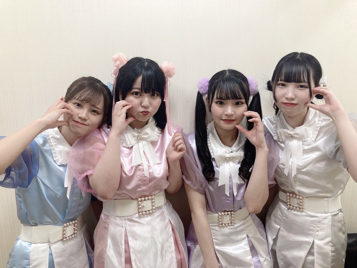 Cuprite_staff's tweet image. 本日は、心斎橋JANUSにて開催された映画祭
『真夜中のことだま映画フェス』
内でのプレお披露目ライブに、お越しいただきありがとうございました！
皆様のお陰で、とても盛り上がりました！！

次は、4月29日のお披露目ライブに向けて頑張ります✨