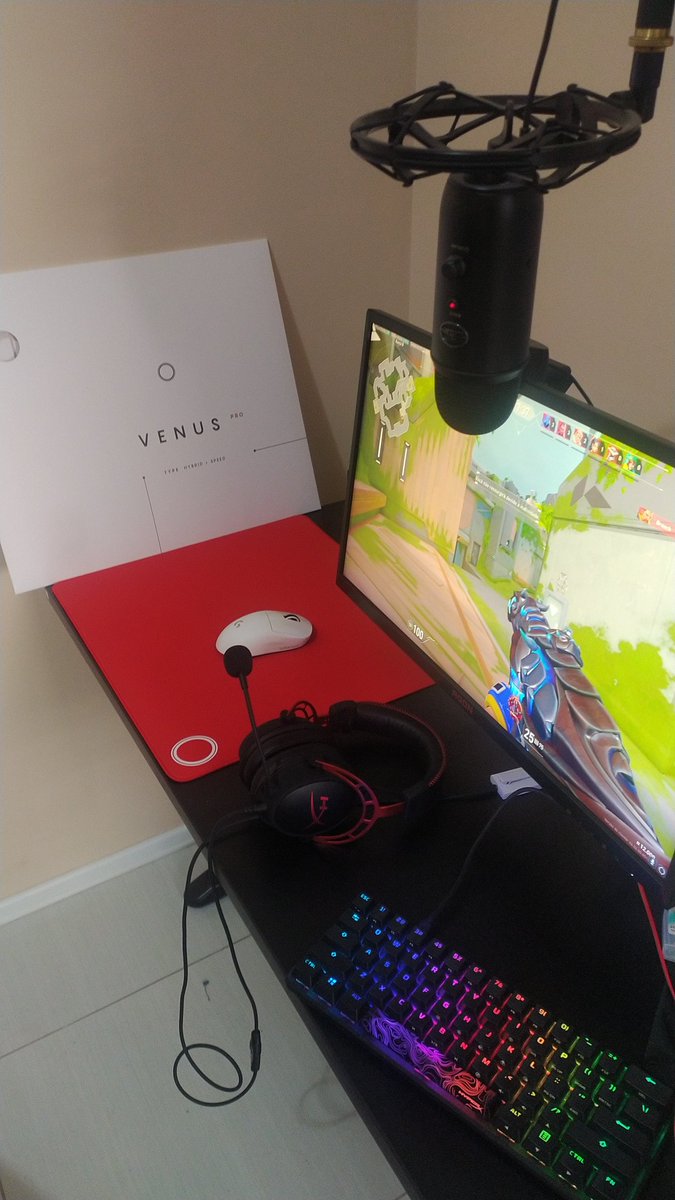 DeividFuzari's tweet photo. Saturn Pro foi o melhor mousepad que usei, agora vou testar essa beleza do Venus Pro, obrigado @LethalGamingGr voces sao incríveis 😍❤️. https://t.co/B82lazrg9D