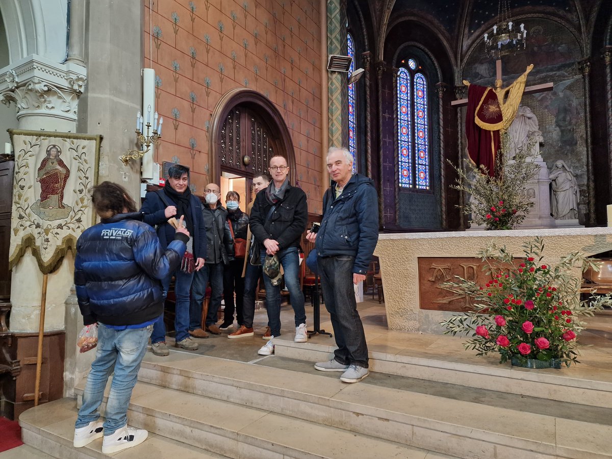 stleuterredemp1's tweet photo. Echanges très riches ce samedi  matin 1er avril, avec les participants des 2 sessions de la visite 
#crypteimpériale de #saintleulaforet. Passionnés et novices de l'histoire #Napoléonienne, ce fut l'occasion d'un  partage de connaissances !   A la prochaine ! .... https://t.co/McjNHG7nD7