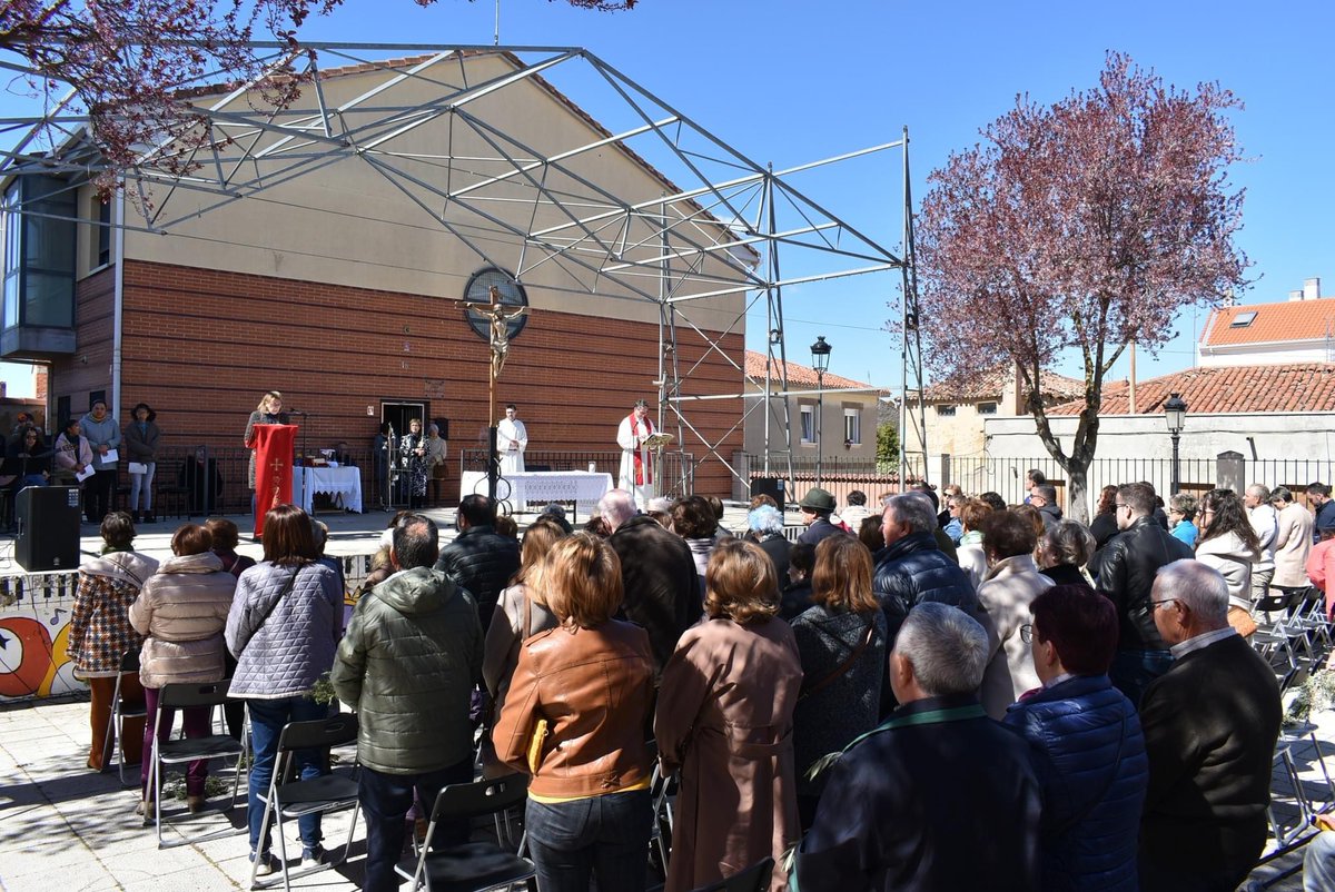 archiValladolid's tweet photo. Los vecinos de Cigales disfrutan del #DomingoDeRamos2023 😊 https://t.co/j3gcK9sRPC