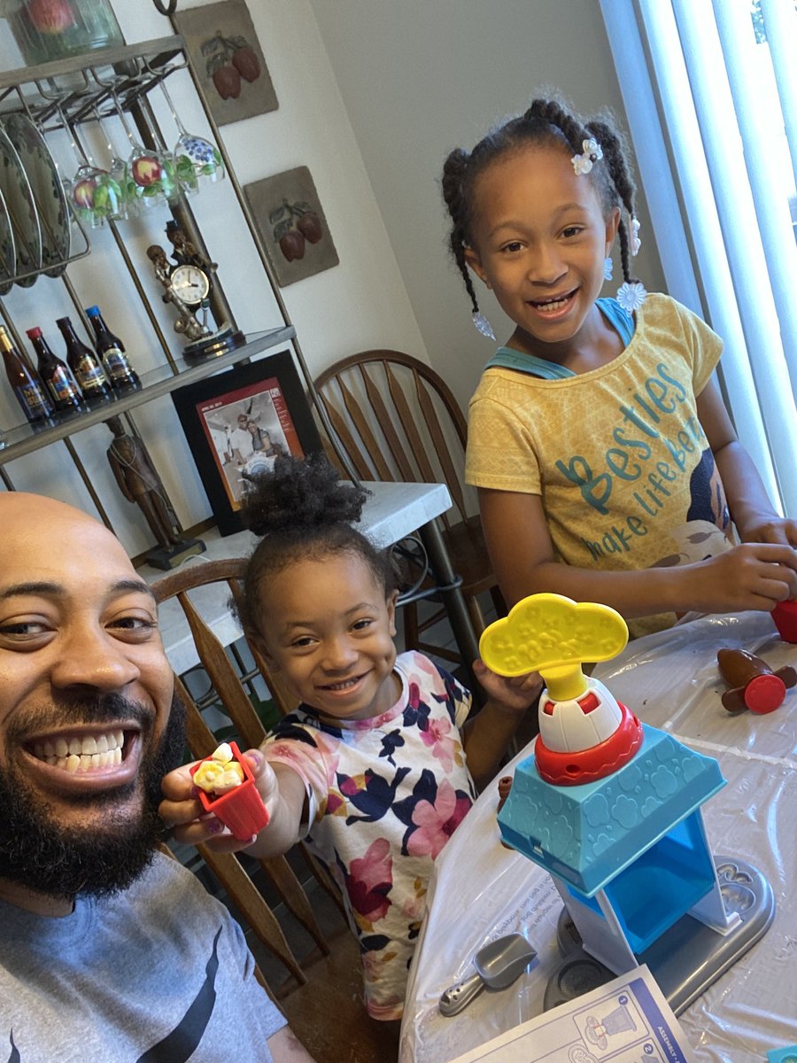 Light5_OWT's tweet image. #FatherhoodFirst ✊🏾