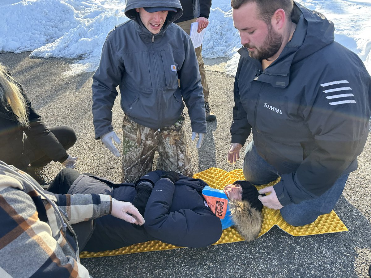 Agnieszka Solberg MD (@agnessolberg) on Twitter photo Wilderness training for the medical students!
<a href="/UNDSMHS/">UND School of Medicine & Health Sciences</a> <a href="/hhsndgov/">ND Health and Human Services</a> <a href="/DakDoc/">Jon Solberg MD, DiMM, FAWM, FACEP</a> #wilderness #wildernessmedicine #outdoors #FirstAid #MedStudentTwitter Wilderness training for the medical students!
<a href="/UNDSMHS/">UND School of Medicine & Health Sciences</a> <a href="/hhsndgov/">ND Health and Human Services</a> <a href="/DakDoc/">Jon Solberg MD, DiMM, FAWM, FACEP</a> #wilderness #wildernessmedicine #outdoors #FirstAid #MedStudentTwitter
