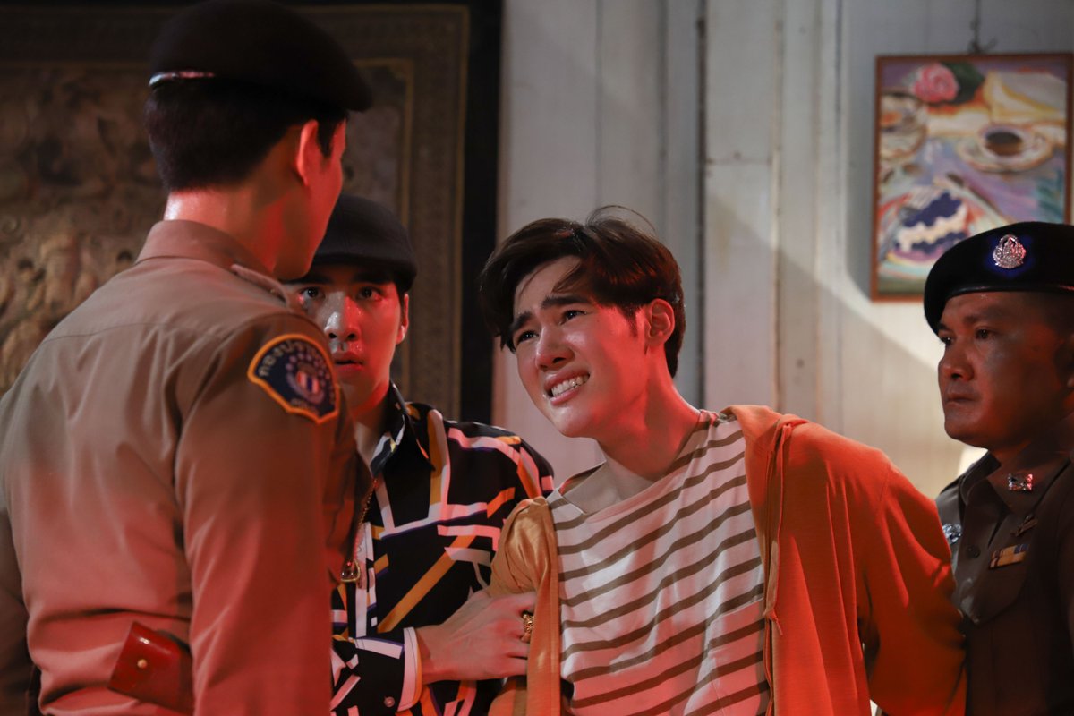 arlongfamily's tweet photo. ผิดแล้วยังไม่ยอมรับผิดอีกนะเกียรติกล้า #เลือดเจ้าพระยาep15 https://t.co/8VEbTDbMFW
