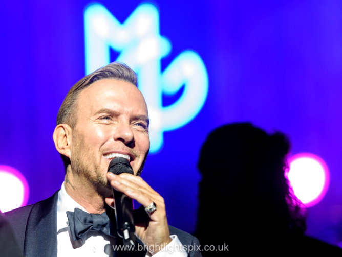 brightonmag's tweet photo. Review: The Matt Goss Experience @ The Brighton Centre - 1st April 2023 @mattgoss @BrightonCentre @brightlightspix #liveevent #Brighton #Sussex https://t.co/BFhNWMbryq https://t.co/dIf079Akth