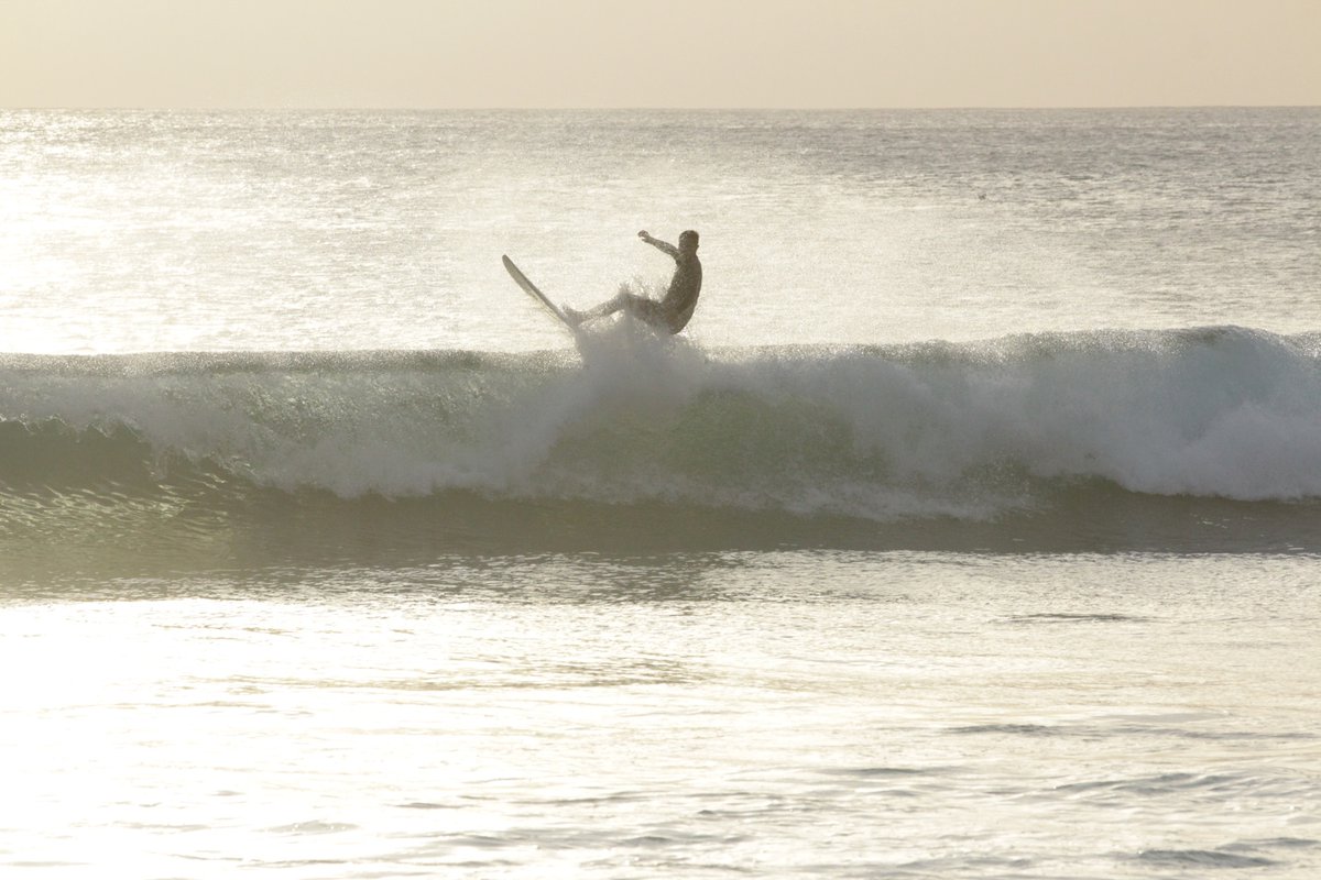 sovatar30's tweet photo. Surfer dude catching a wave in #Hawaii

#nature #photography #naturephotography #travel
#photooftheday #instagood #beautiful #picoftheday #photo #instagram
#naturelovers #landscape #like #follow #travelphotography #sunset #summer
#life #sky #beauty https://t.co/A4wyL2wbGo