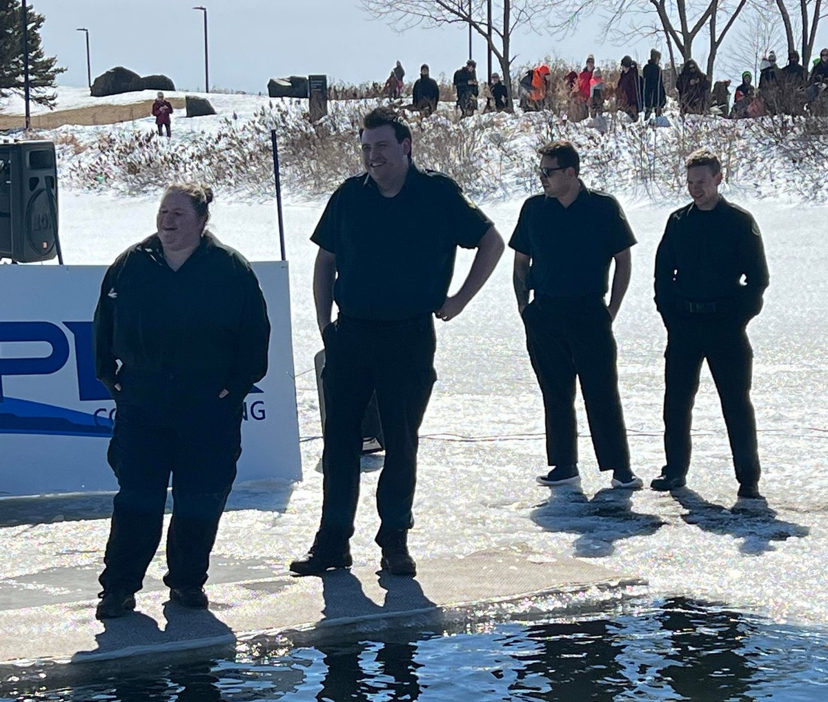 tbcclocal708's tweet photo. Some more photos of yesterday's Polar Bear Plunge! https://t.co/6VLBELxdlV