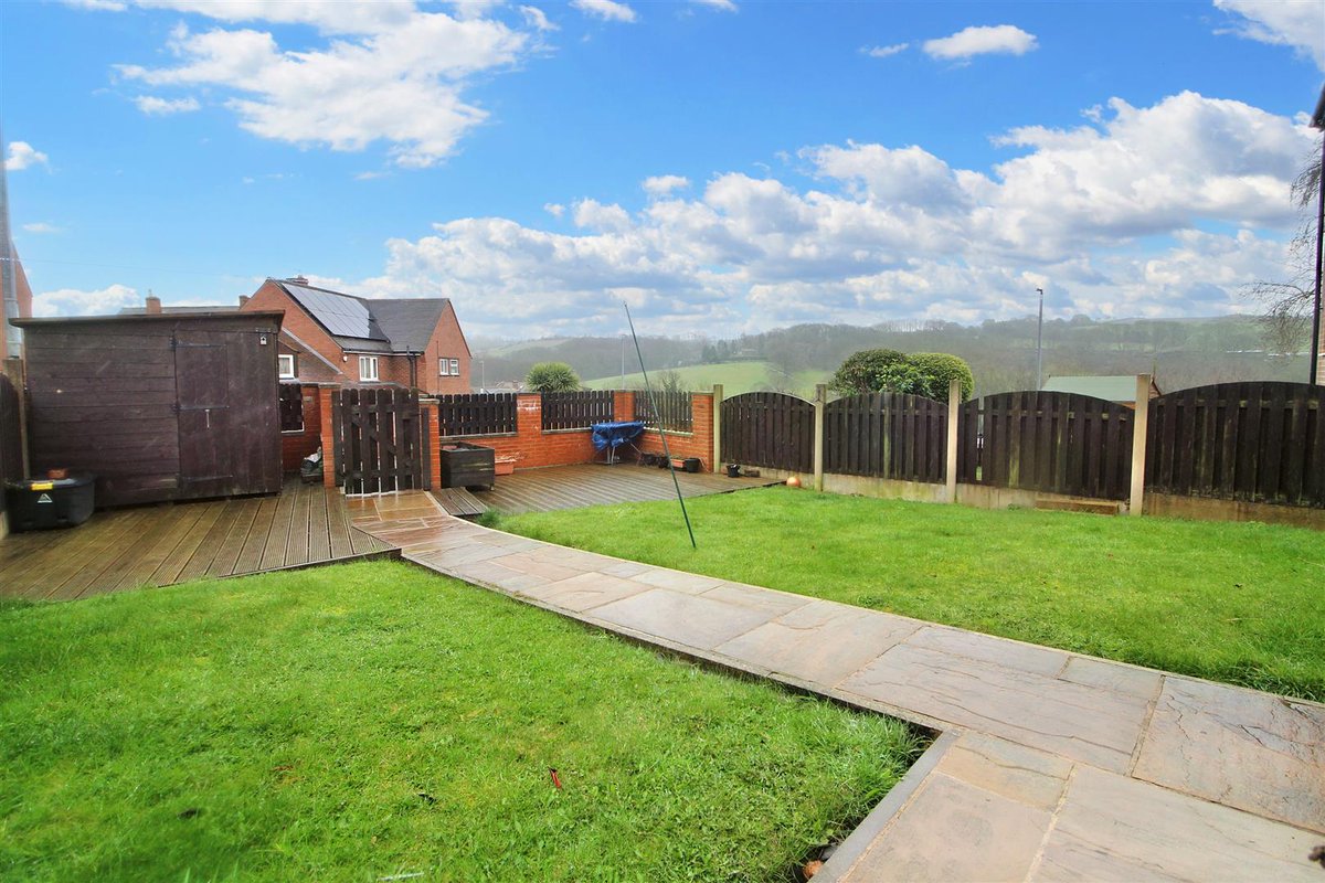 ** SKELMANTHORPE BRANCH**

🏡NEW ON THE MARKET 🏡

Withyside, Denby Dale, HD8 8SF - offers around £260,000

paisleyproperties.co.uk/property/withy…

Call us:
📞Skelmanthorpe: 01484 443 893

#PaisleyProperties #EstateAgent #HD8 #DenbyDale #PropertyForSale #FreeValuations #Local