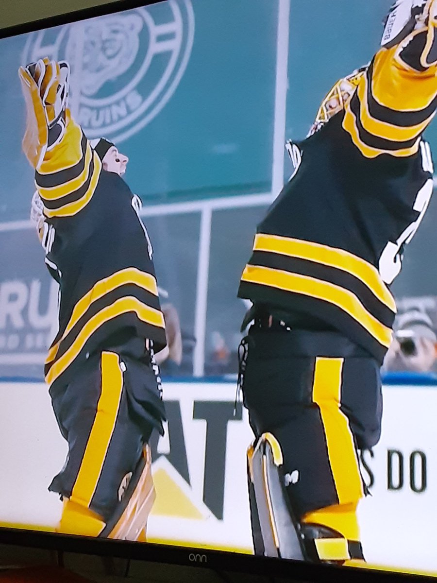 StephanieAlesiOuellette tweet media