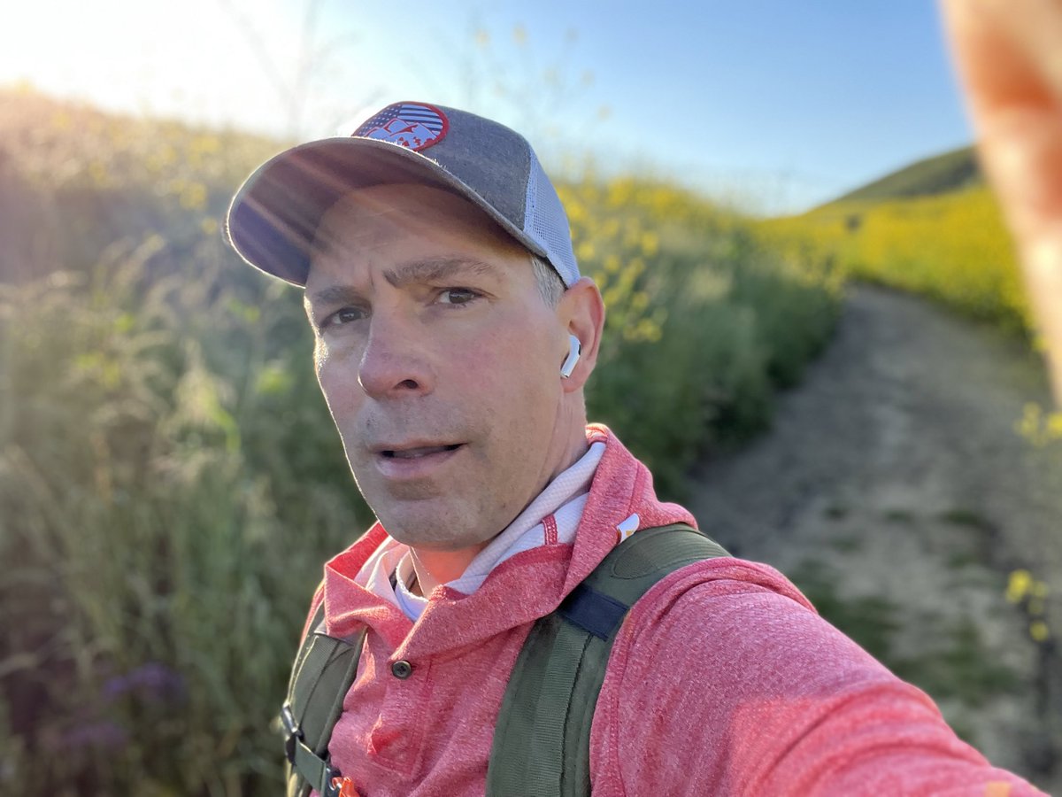 mikejlucky's tweet photo. A power hike in the early morning
An amazing new course on audio from @mindvalley
A audio recording of my thoughts about selecting the right software development company
32 oz of water
All before most people wake on a Sunday.
#habits #habitdriven https://t.co/UWdtvZzku4
