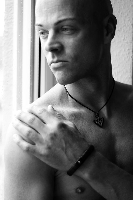 Photographer: https://t.co/MlE1X800WC https://t.co/p4vQReISMH<a href="/tag/nude"class="tags"><span>#nude</span></a><a href="/tag/male"class="tags"><span>#male</span></a><a href="/tag/santaclaus"class="tags"><span>#santaclaus</span></a><a href="/tag/act"class="tags"><span>#act</span></a><a href="/tag/malemodel"class="tags"><span>#malemodel</span></a><a href="/tag/sexysanta"class="tags"><span>#sexysanta</span></a>