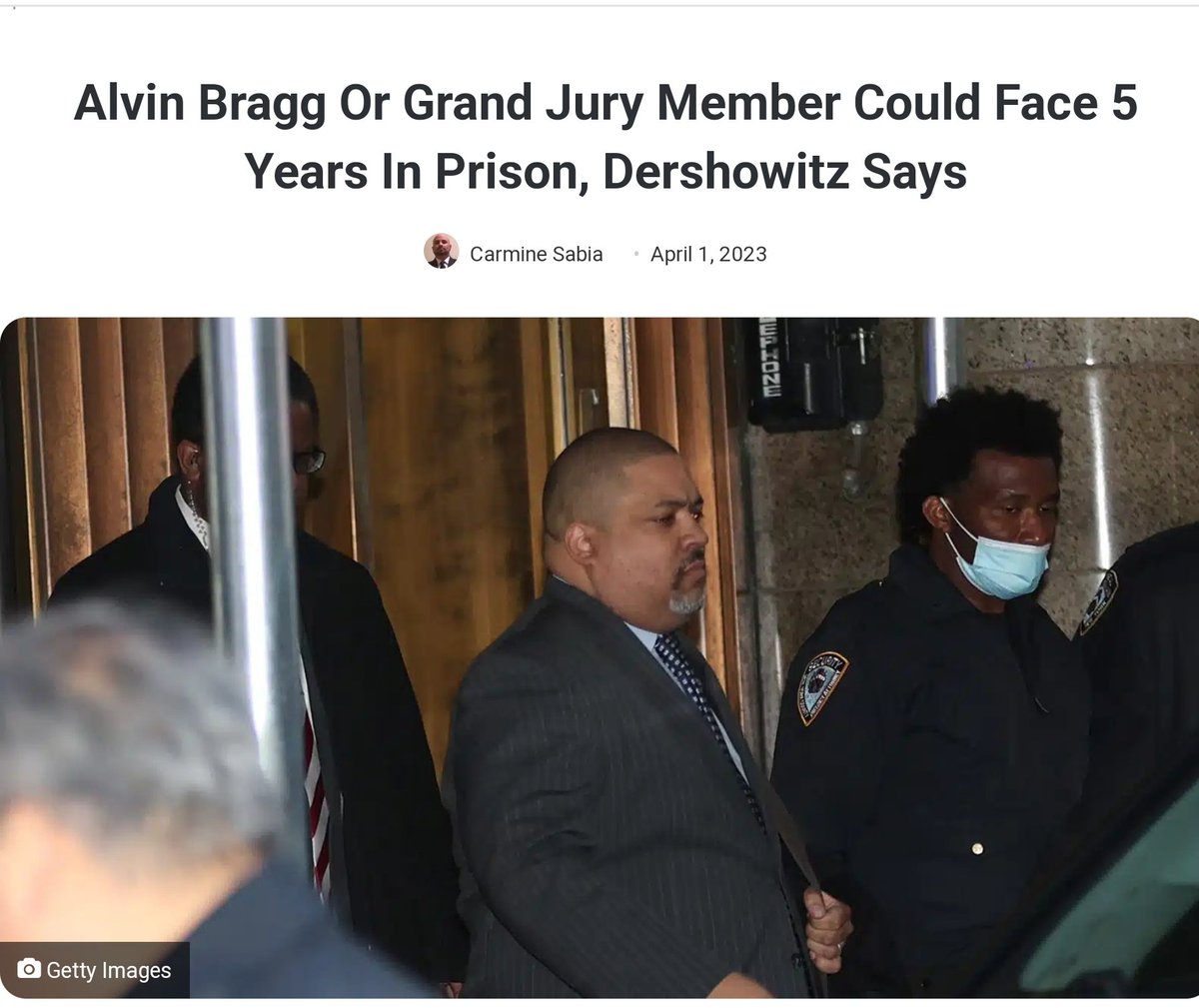 ResistItAllTX's tweet photo. Democrat legal scholar Alan Dershowitz is right. And @ManhattanDA should be disbarred and prosecuted! https://t.co/hV0Y2knUdV