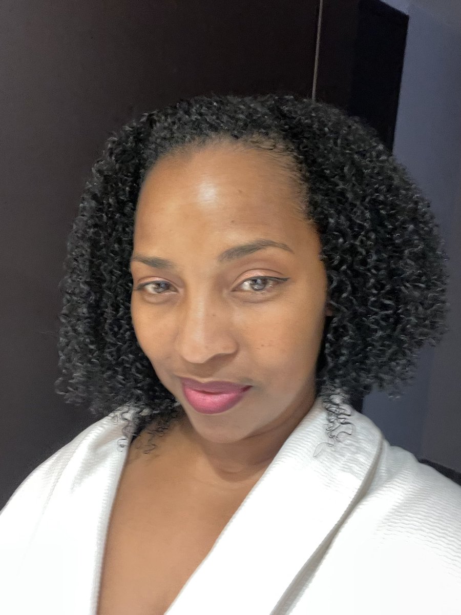 KBM117's tweet photo. Forget wardrobe changes, you knows it’s gonna be a hot weekend when you have hairstyle changes! Say hello to two of my personalities.. 🤣😎 #BlackTwitter #FFLTour #AtlantaGA #Knubia #KarenRebels #AboutLastWeekend #CurlyHairDontCare https://t.co/yjeQTtVZlp